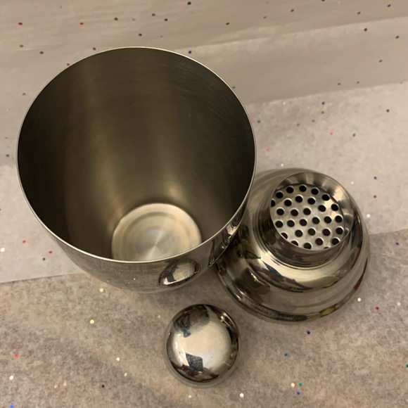 TRAV-L-BAR In Suitcase For Four Guests in Silver With Serving Tray, Bar Utensils - Picture 16 of 17